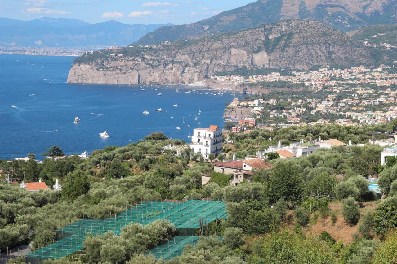 Hotel Il Nido Sorrento Esterno foto