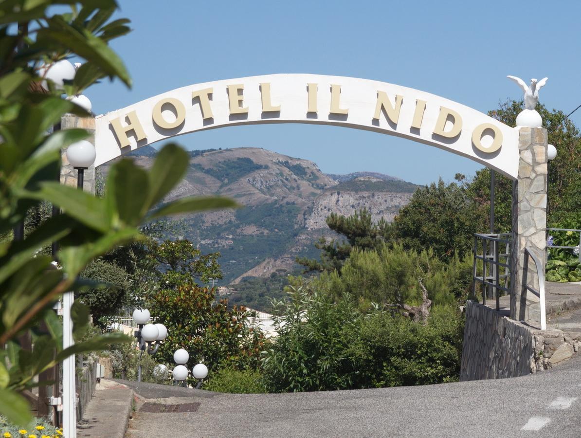 Hotel Il Nido Sorrento Esterno foto
